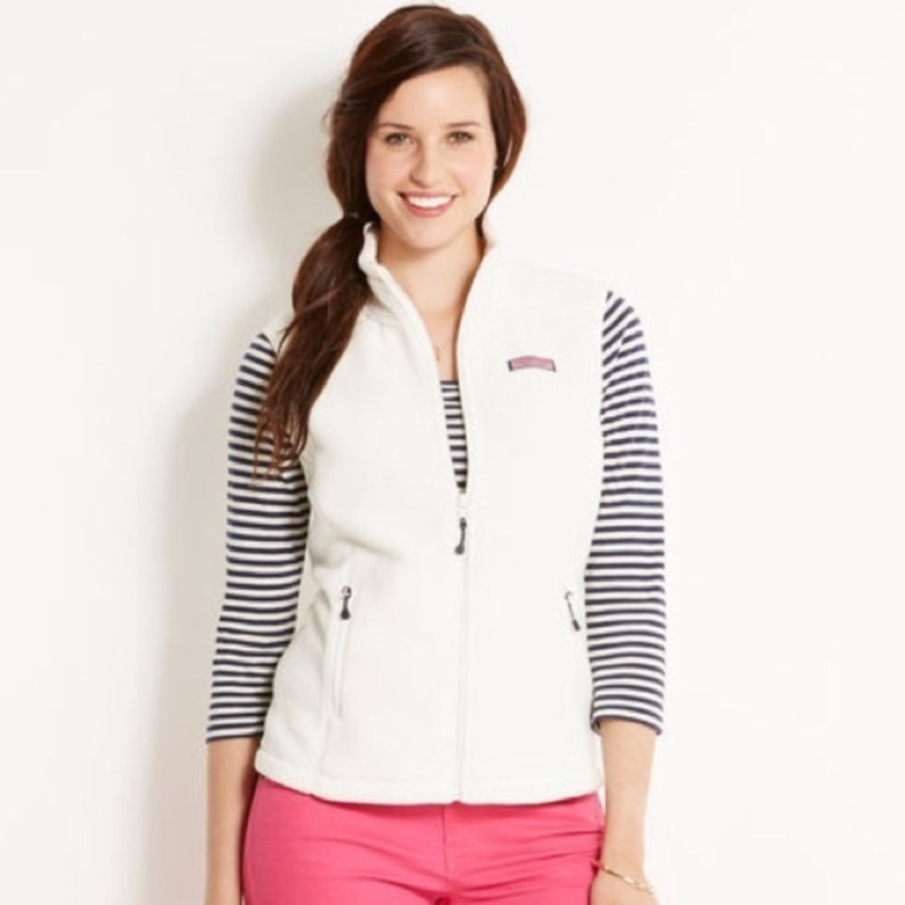 Vineyard vines Small white fleece vest